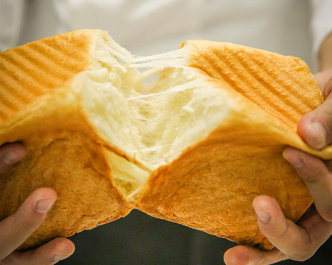 超详细绵软q弹生吐司,上班族早餐的最佳选择