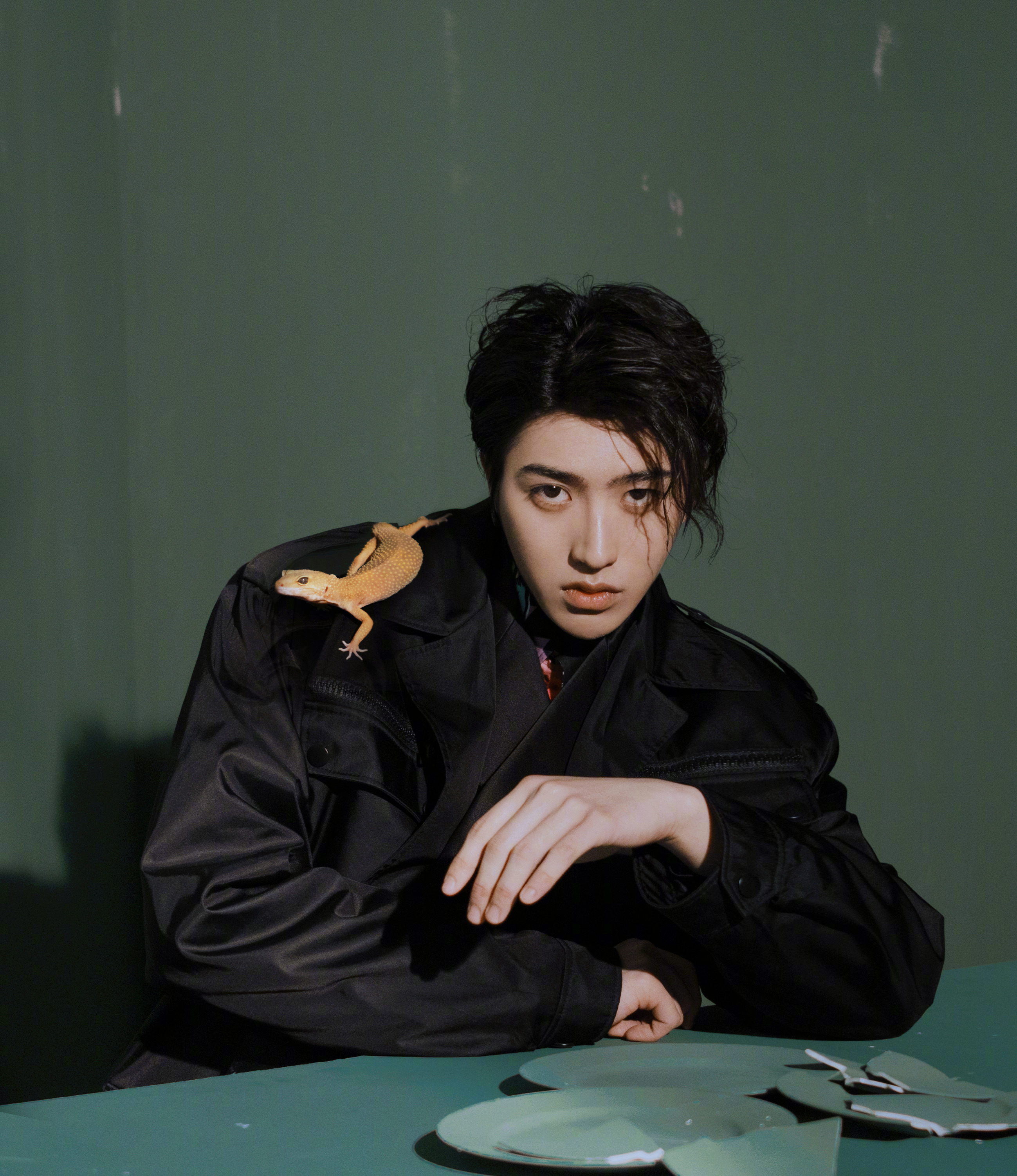 众网diss蔡徐坤,本人毫不受影响,半小时发博12万转载,越黑越火