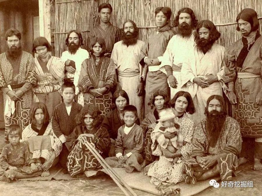 日本旧土人阿伊努族的身份迷失