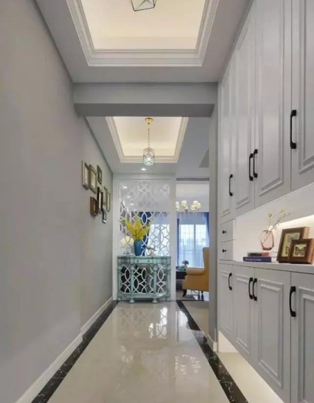 家里走廊甭管大小,地砖就这样铺吧,让走廊颜值增加,更漂亮!