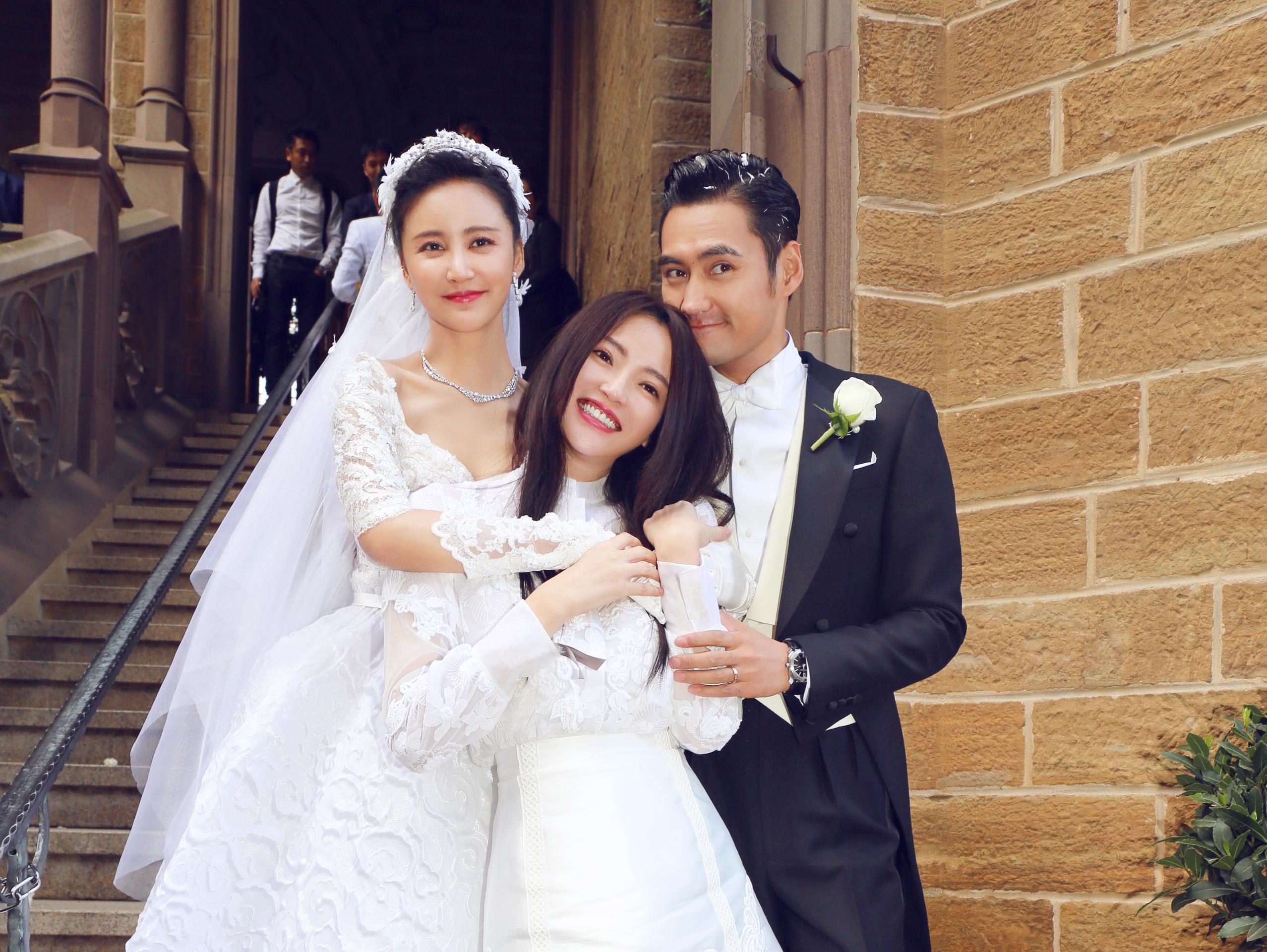 张歆艺生下"猪宝宝",袁弘喜当爹透露孩子性别,胡歌直接取小名