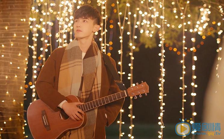 司徒枫农村一日耕,上演沧澜村乡村爱情,鬼畜搞笑让你停不下!