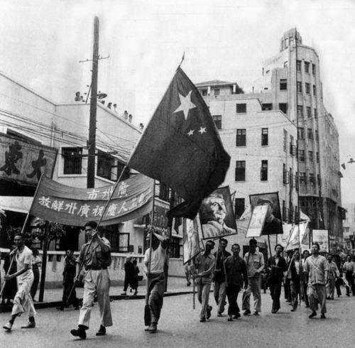 最高的政治智慧:1949年解放广州,解放军为何不顺便收复香港岛?