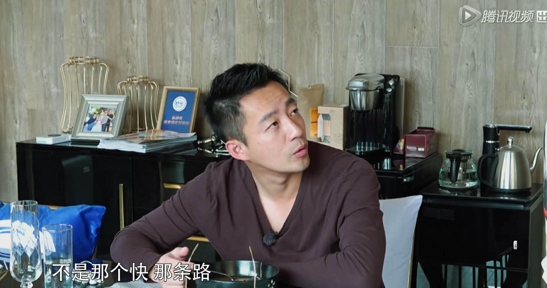《幸福三重奏》:汪小菲因一句话害惨小s,大s心疼痛打老公