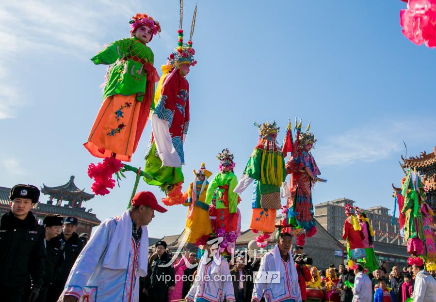 呼和浩特:非遗脑阁闹新春