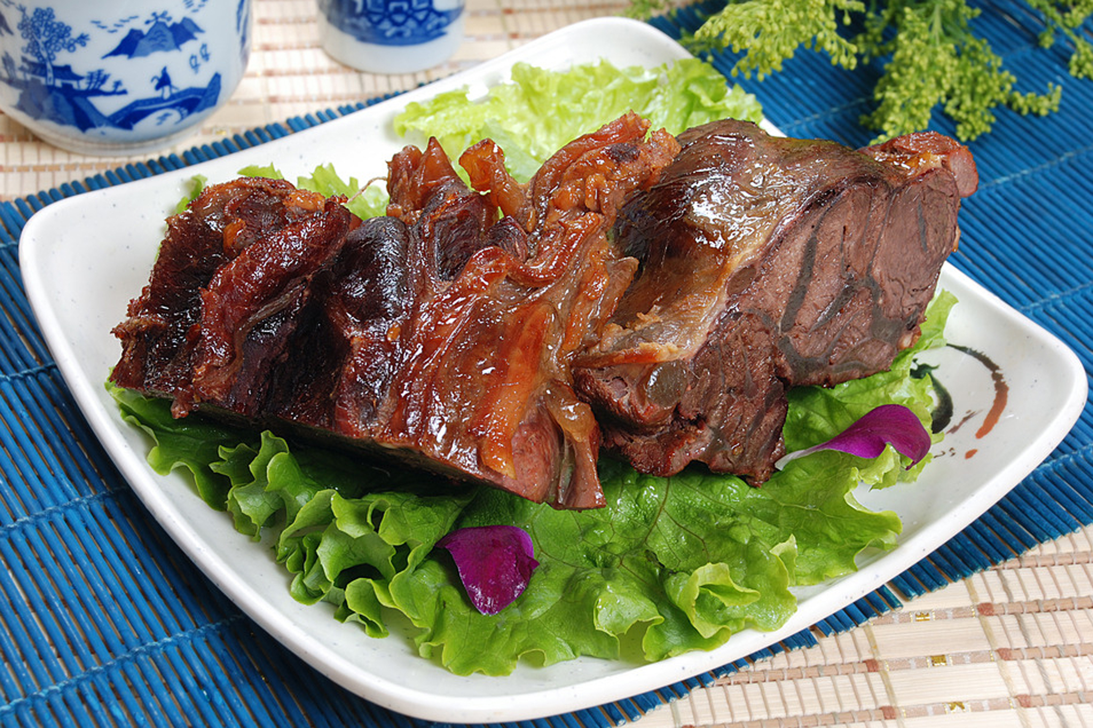 就算心情不好,也要记得吃饭哦,一日三餐比什么都重要