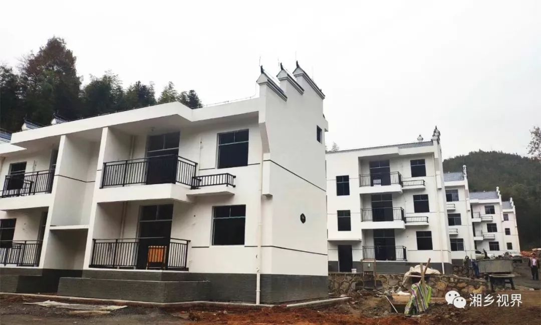 抽签选房!白墙灰瓦江南小楼 湘乡40户贫困户即将喜迁新居