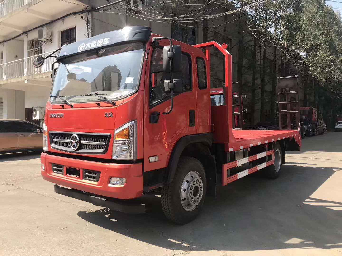 大运蓝牌平板车 大运蓝牌平板运输车