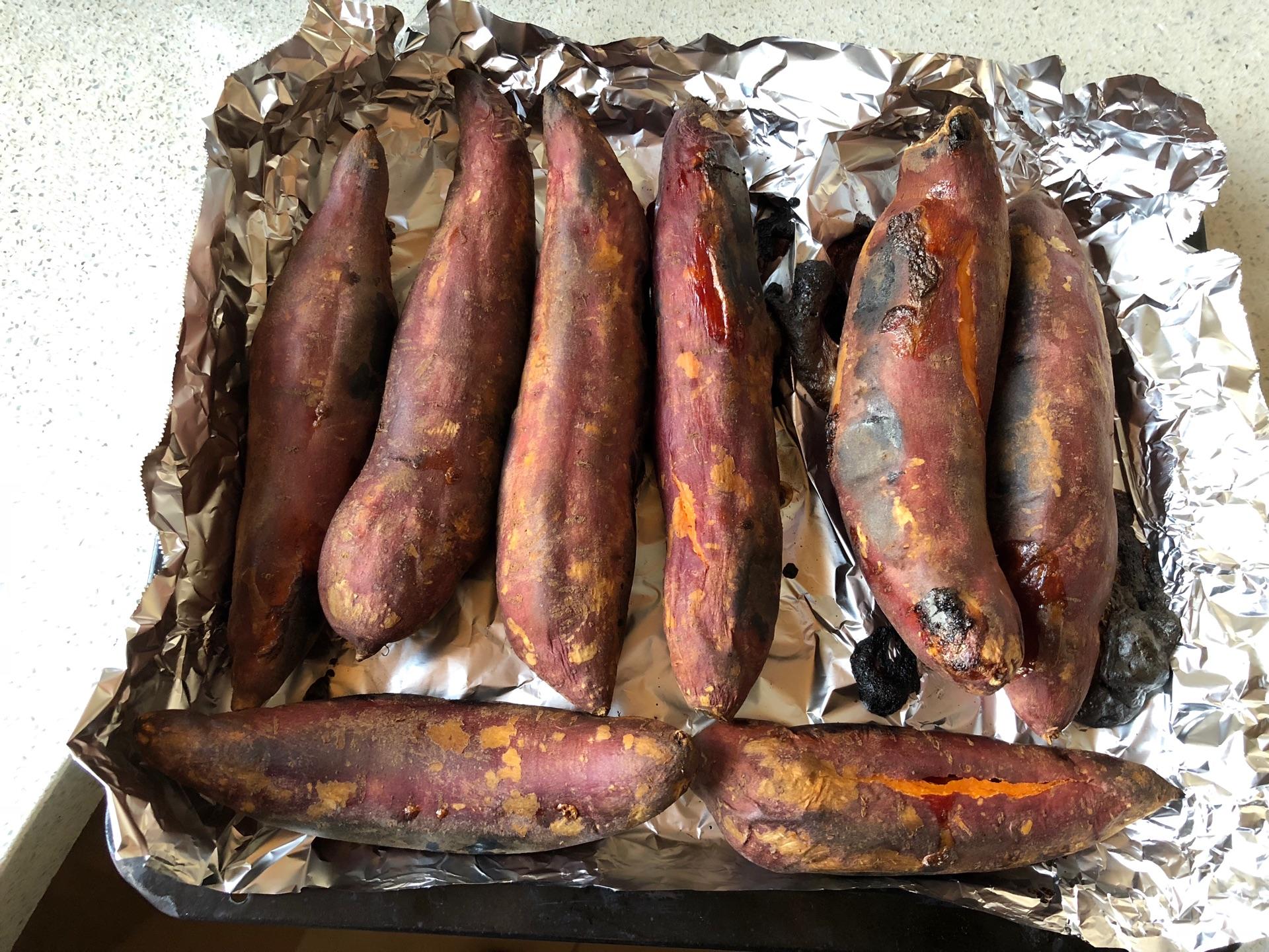 烤山芋这么好吃,为什么老农建议不能多吃,最好只吃一块儿