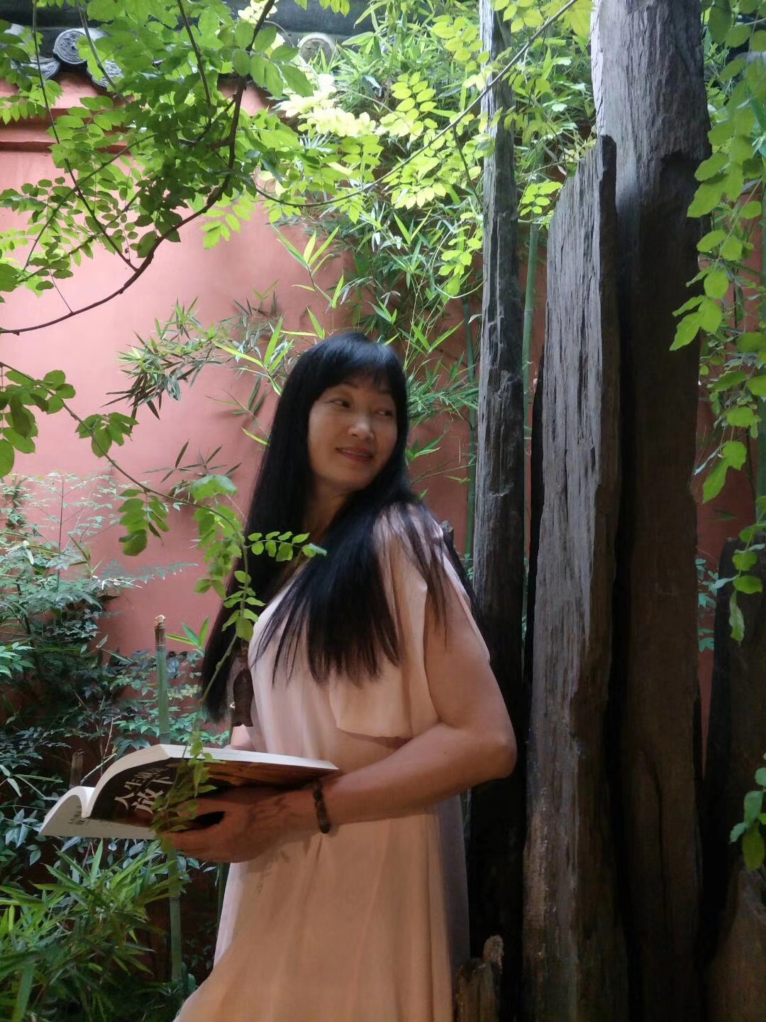 中国作家银莲:2021我的文学日记