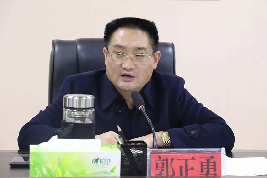 郭正勇,曾薇率队到马场坪街道办事处调研