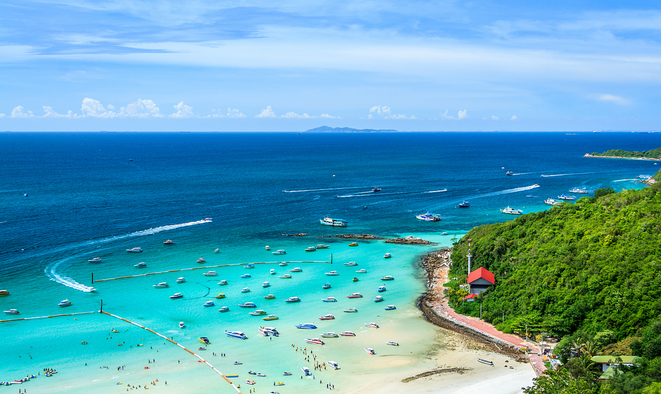 三亚,天下第一湾等你来!亚龙湾细腻沙滩,清澈海水嗨翻天9215.