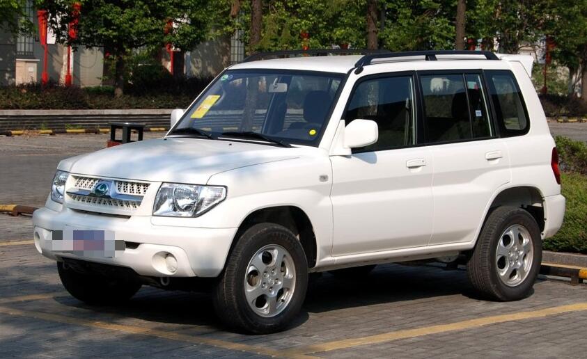 猎豹汽车-飞腾,外观设计很大气,给人一种豪华感