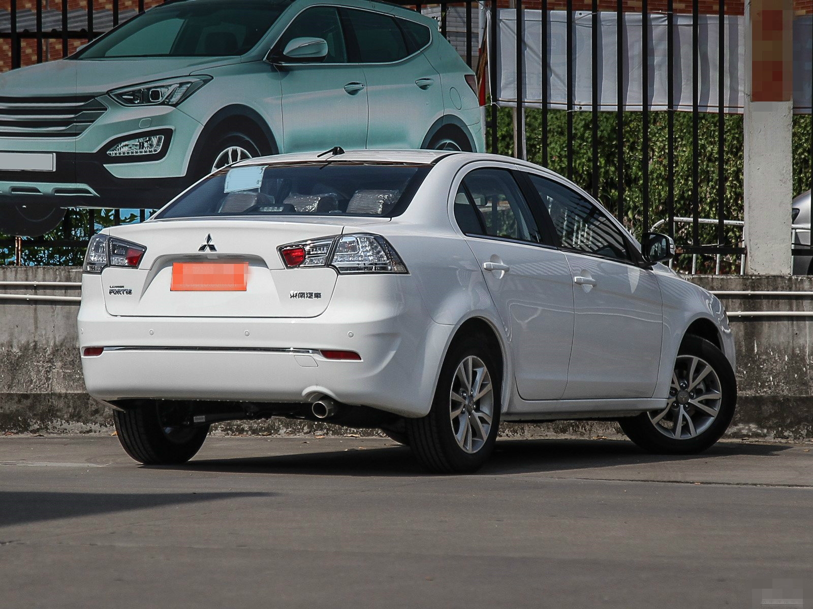 对三菱风迪思外观的品鉴