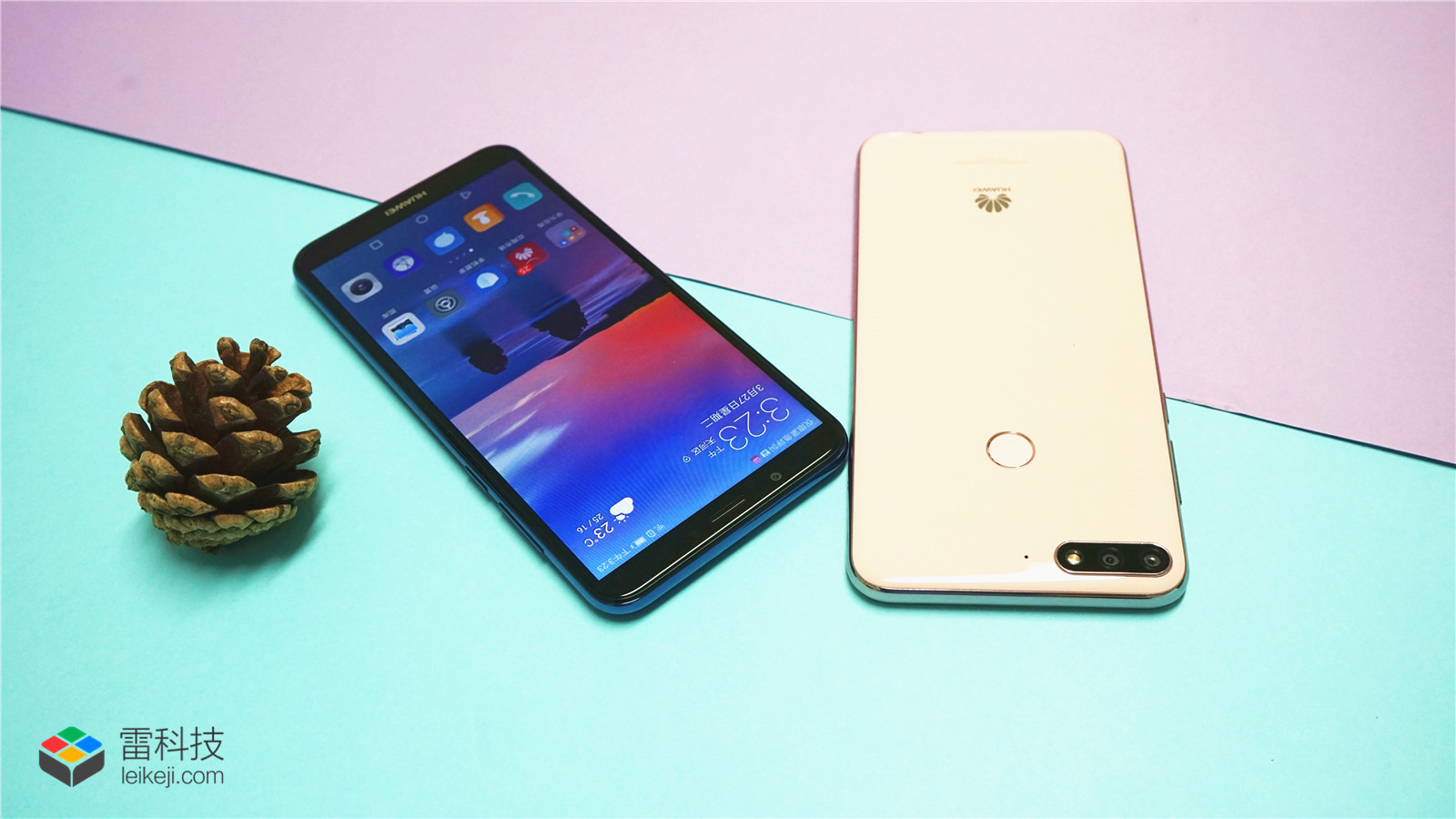 华为畅享8图赏:红蓝组cp,千元大屏全面屏手机