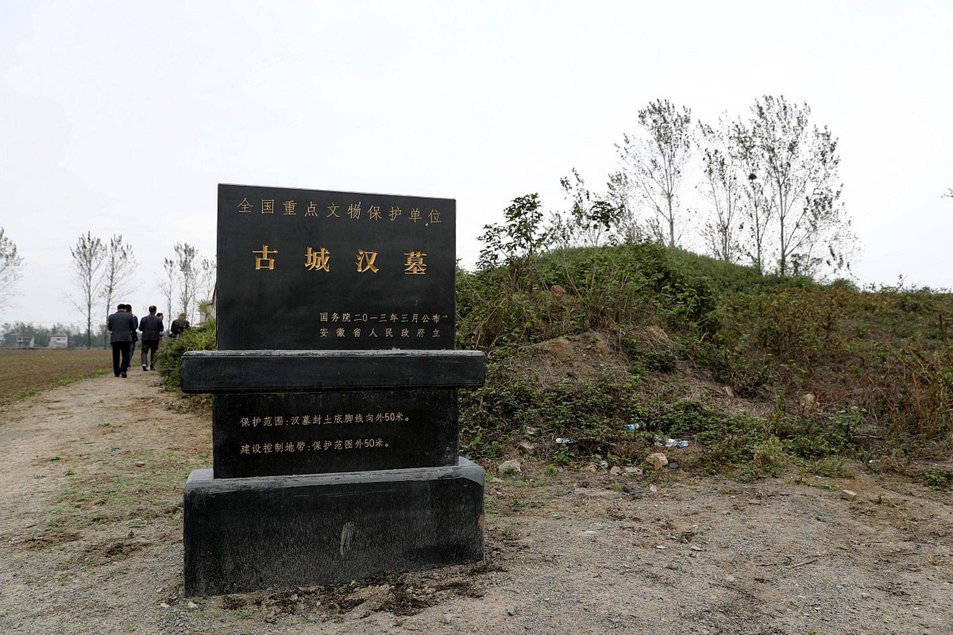 灌婴被认为是南昌这座城市的始创筑者,"灌婴城"也正是因此而得名.