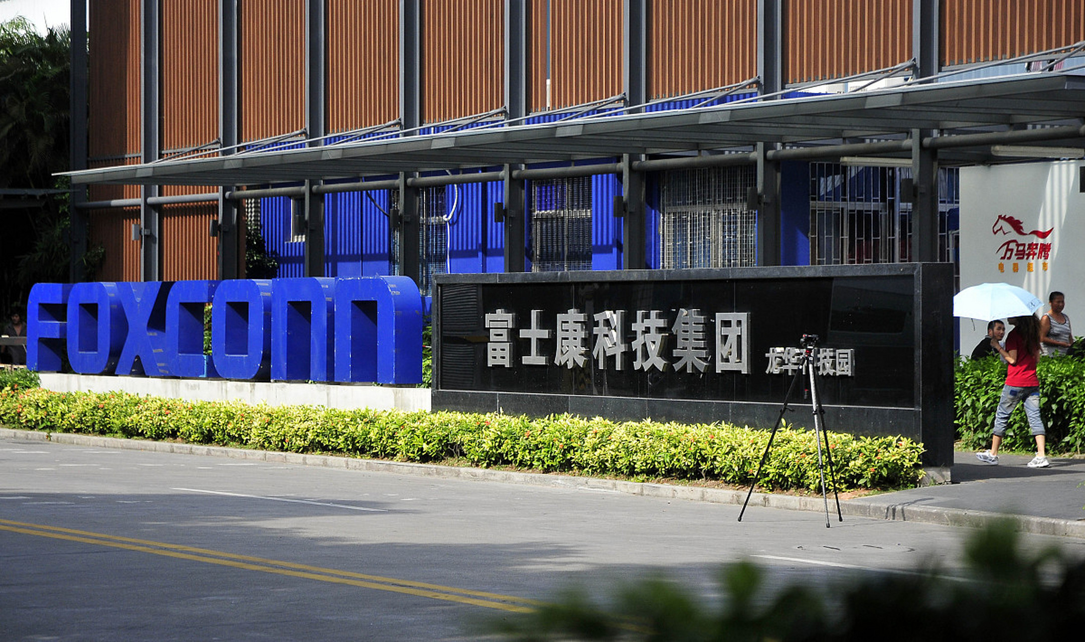 关于富士康被查的事件,我认为这并没有什么玄机.