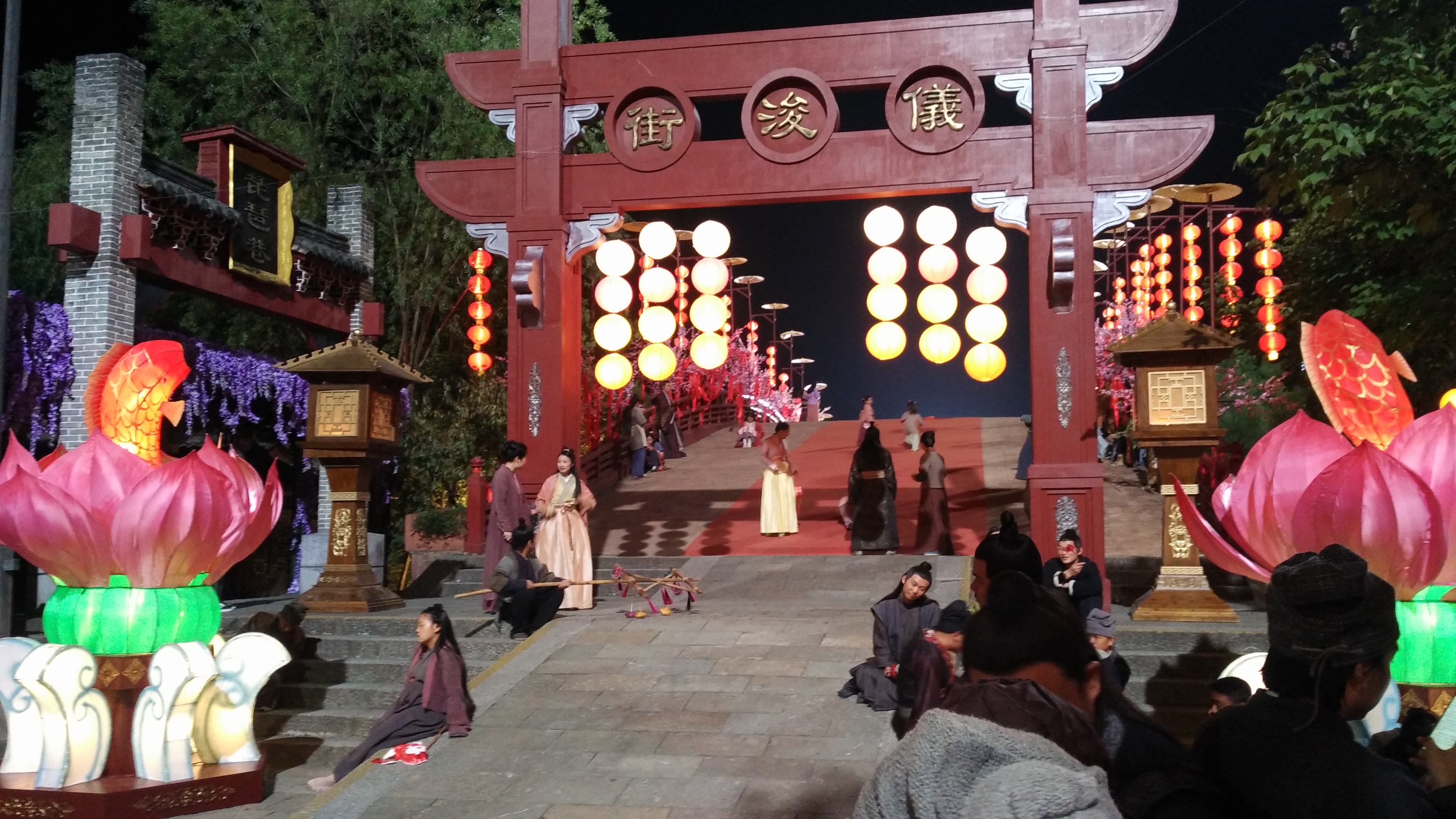 《扶摇》群众演员拍戏现场