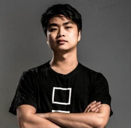 网传sky李晓峰与张韶涵恋爱,本人做出回应,网友:是时候了!