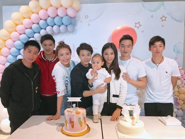 奥运军秦凯现状:娶体坛最美妻子何姿,如今女儿已一岁
