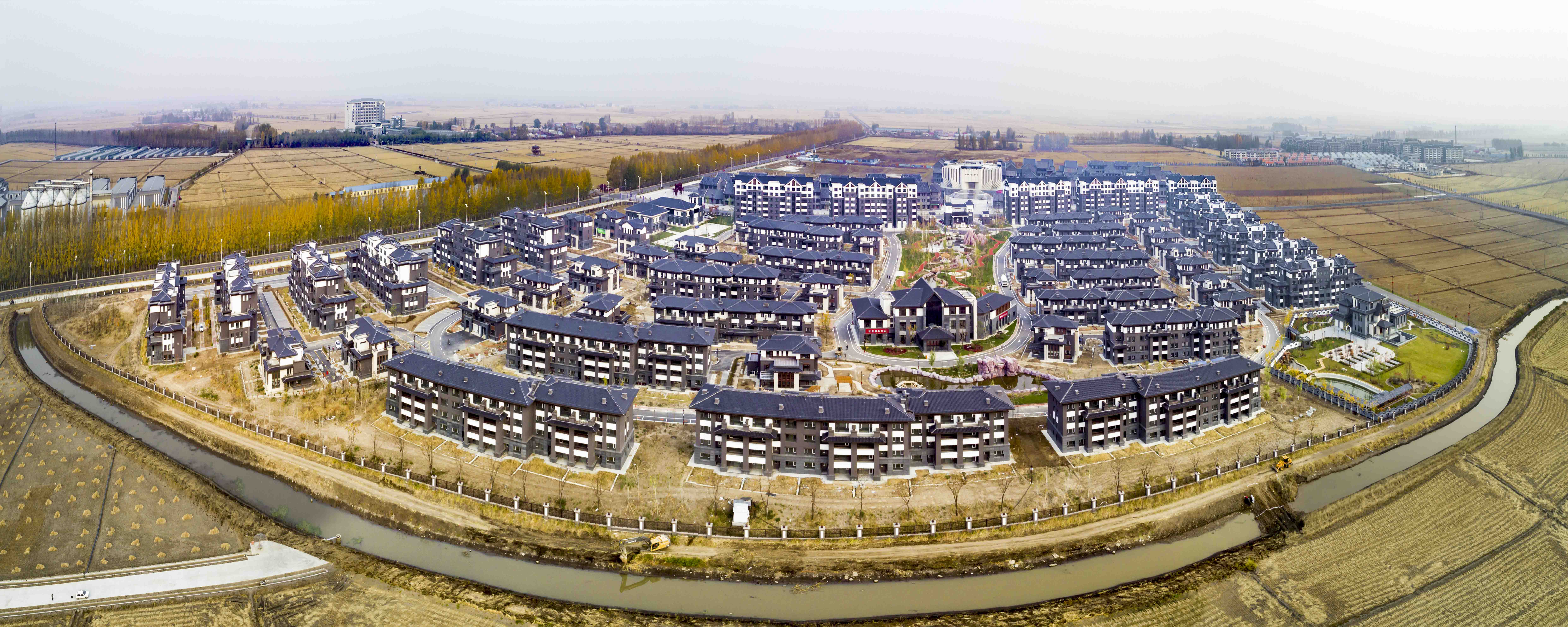 (5)三产融合培育乡村振兴热土——吉林孤店子镇"村变城"背后的故事