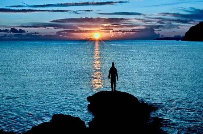 在漂泊中选择人生 作者:汤大立