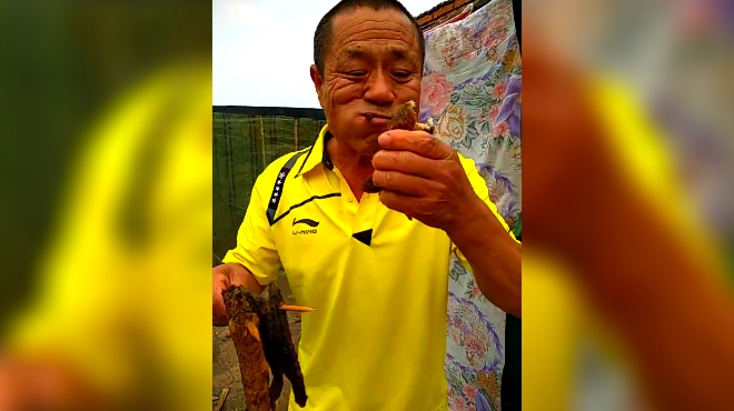东北大爷吃的香 这个泥鳅做的不错