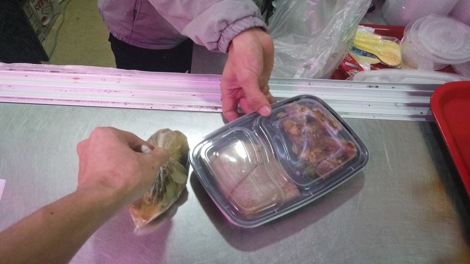 这外卖食客真会订,仅用30块就有烧鸭鸡翅猪肺炖汤