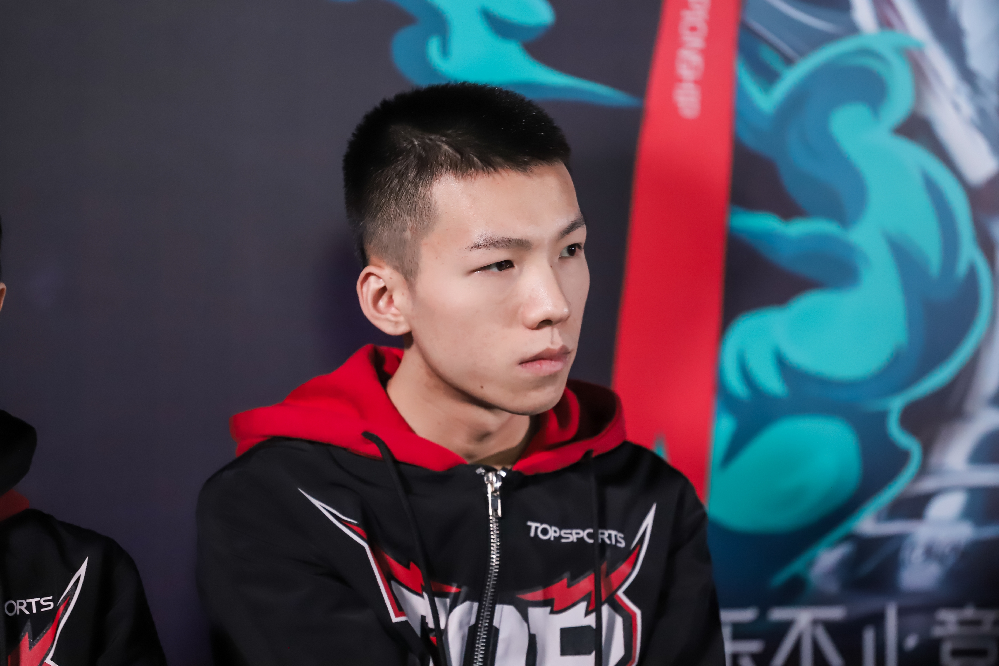 解说joker评价中单knight:国产第二,只输一人!