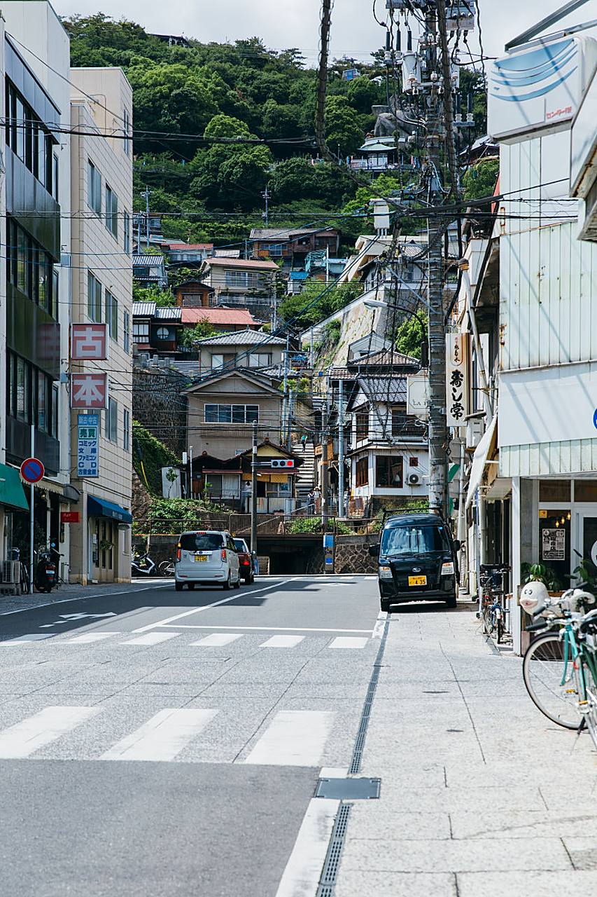 日媒:拜登携核按钮抵达广岛 近日,日本共同通讯社发文称,拜登助手们