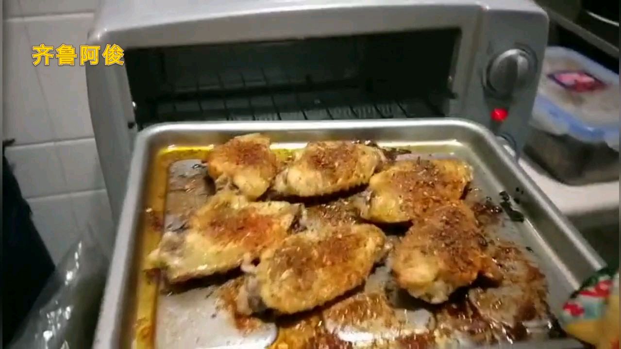 电烤箱烤鸡翅,首次尝试味道美极了