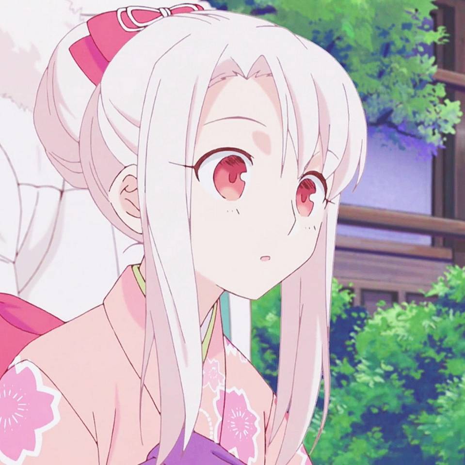 伊莉雅穿上大家一起为她准备的3月3的女儿节的服装,美呆了!