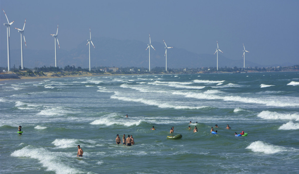 福建漳州是一個歷史名城,在漳浦縣沿海的一個半島名叫六鰲(áo)