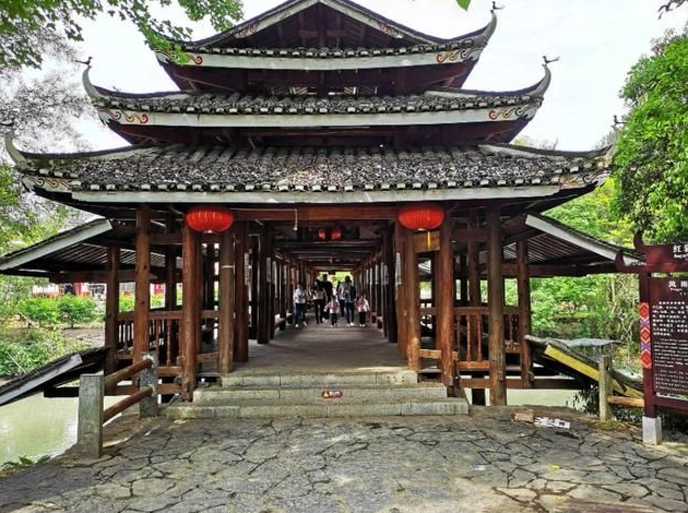 来欣赏桂林恭城红岩村的美