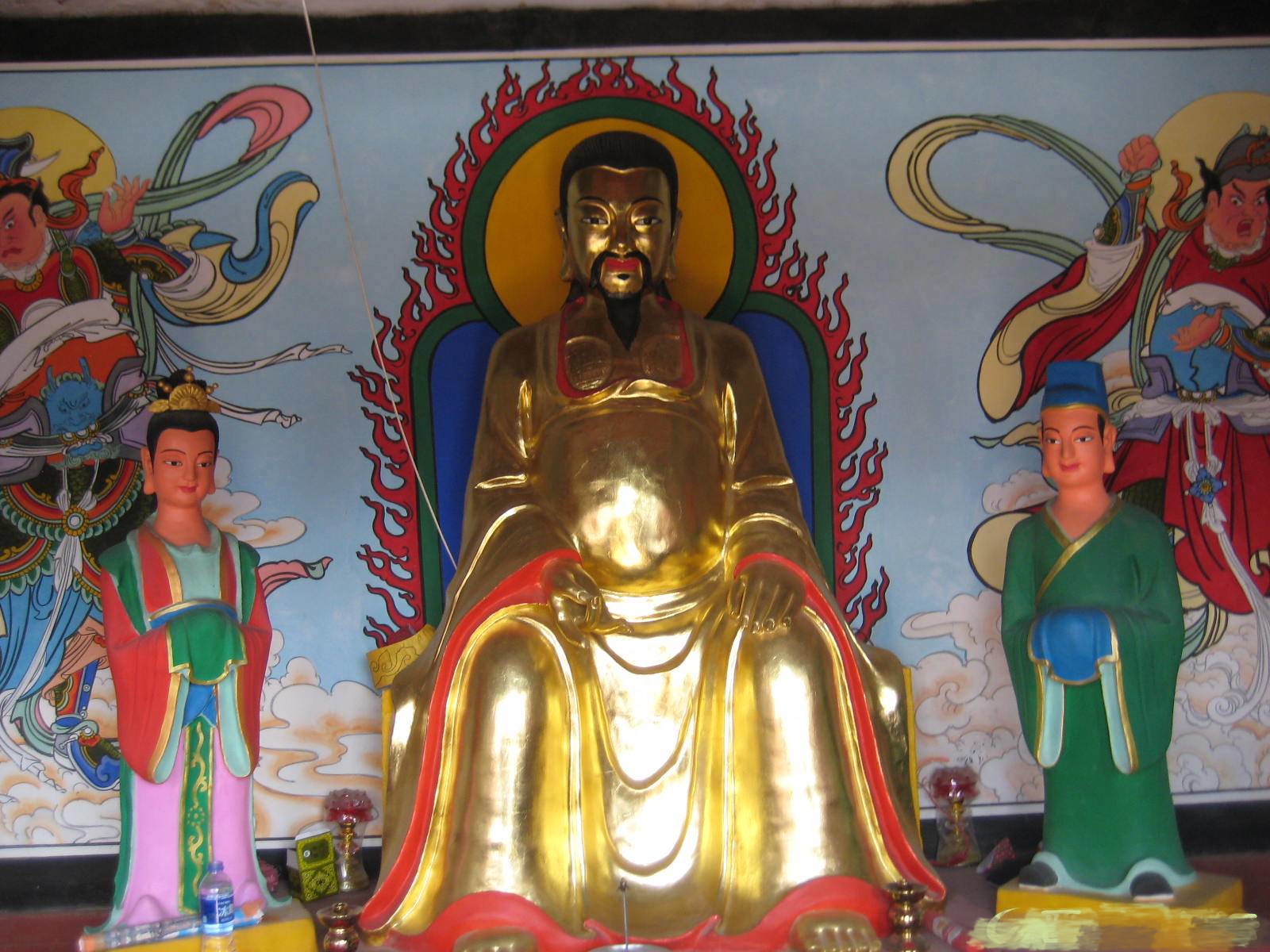 西游记中为何妖怪都集中在西牛贺州,而东土大唐没有什么妖怪呢?