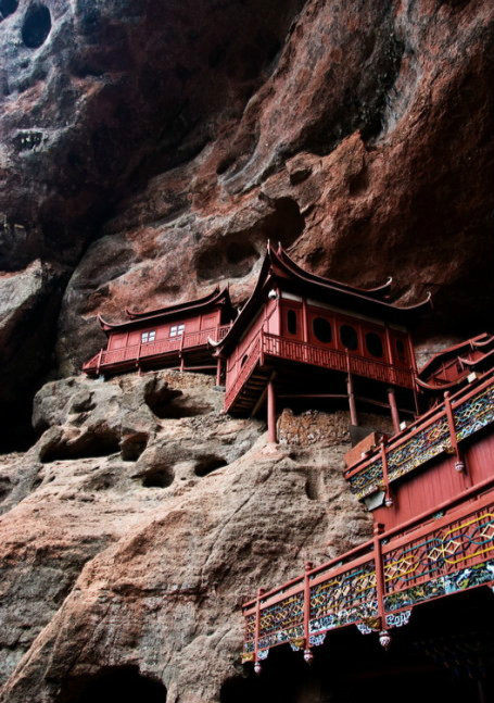 福建悬空寺,距今已有800多年,名气不大游客不多!