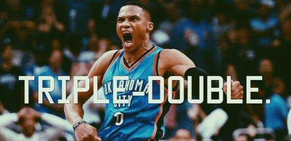 威少连续两赛季"场均三双",最后一战他在疯狂刷篮板