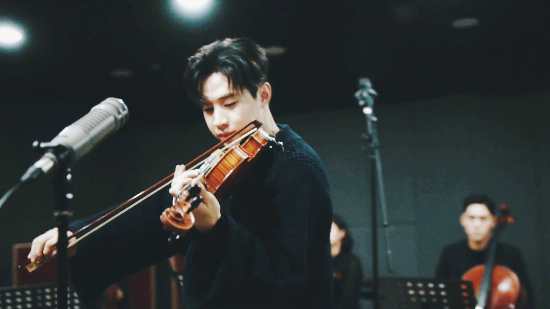 刘宪华遭遇《女儿情》深情款款温暖寒冬