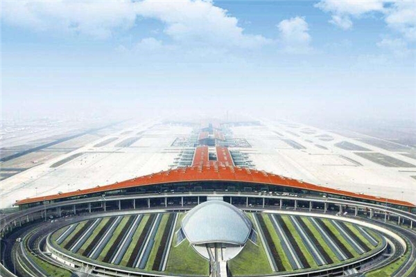 年旅客吞吐超9000万人次,中国最大机场,知道是哪个机场吗?