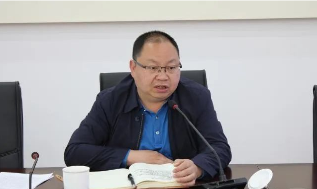 许洪亮到陆良县融媒体中心调研指导工作