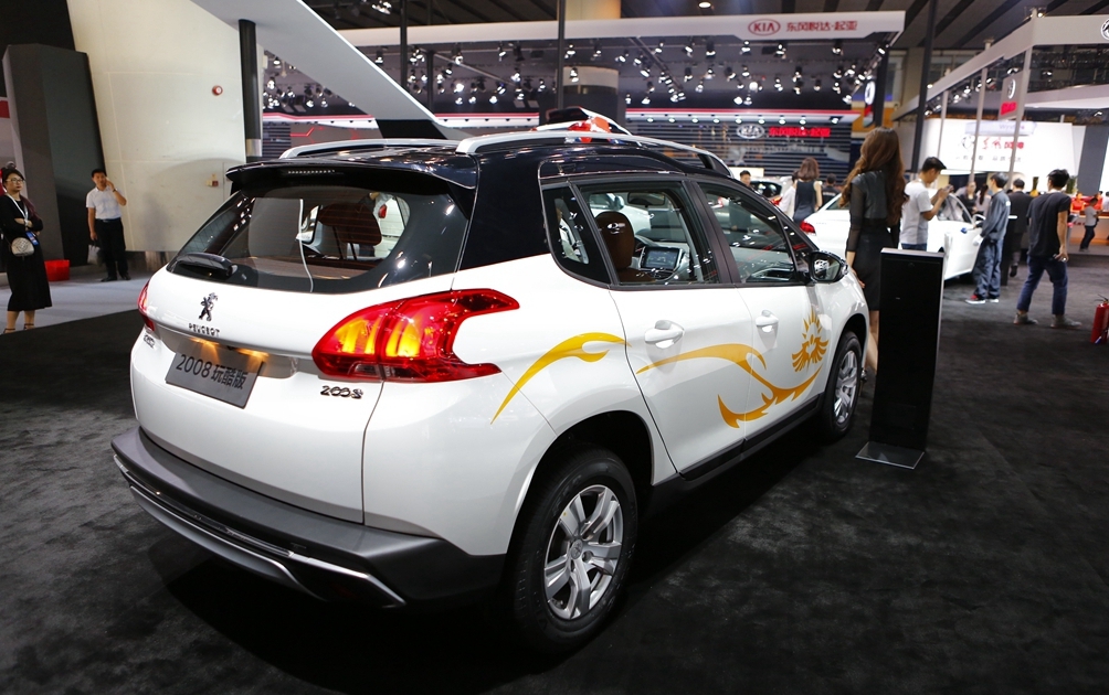 这款东风标致2008,外形炫酷很漂亮,颜值也非常的在线