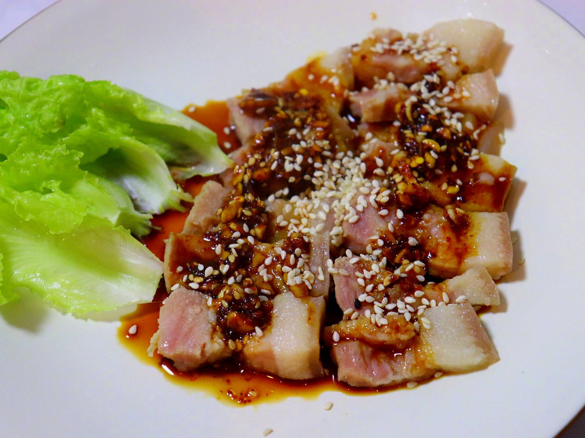 凉拌菜可是深受大家欢迎的热门菜,各种凉拌美食:凉面,凉皮,凉拌黄瓜