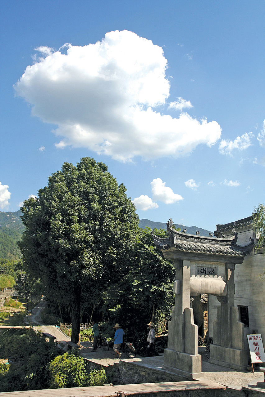 龙川县旅游最著名景区图片