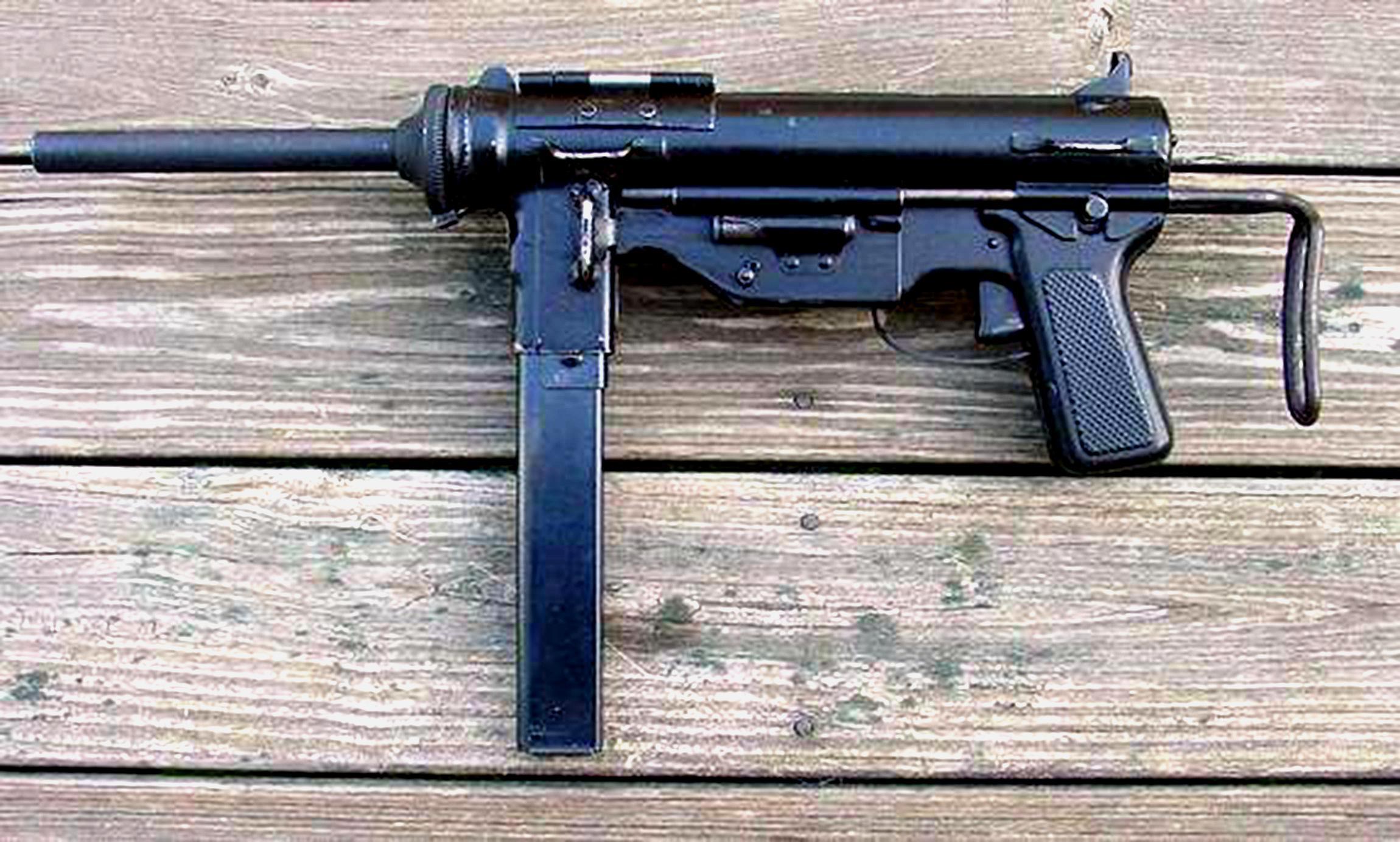 m82a2是巴雷特公司的第二代产品,于1987年研制,是m