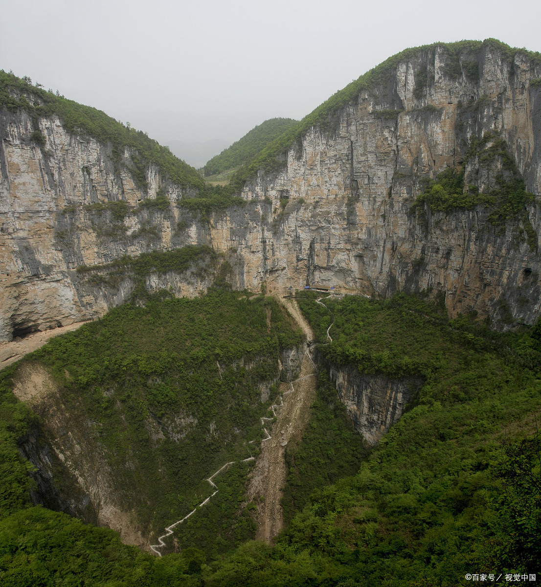 奉节小寨天坑图片图片