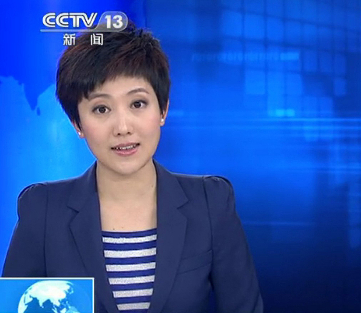 央视《朝闻天下》女主播失误引发观众关注:专业表现的