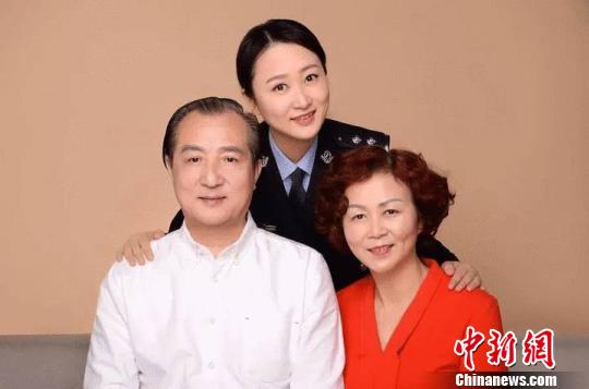 王天野老婆结婚照图片