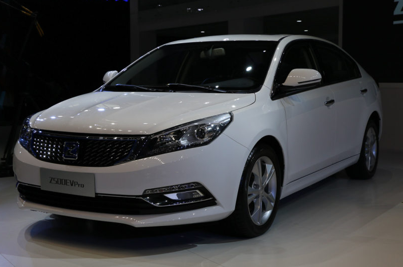 集优雅舒适于一身,时尚又前卫的众泰z500ev,特别赏析