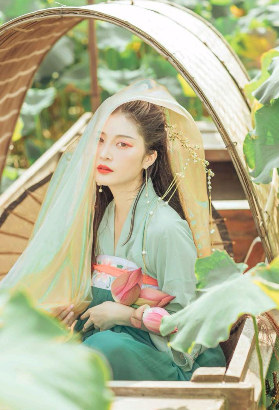 今天给大家带来一只精灵竹,就是女神tacke竹桑啦～咱们都亲切的称呼她