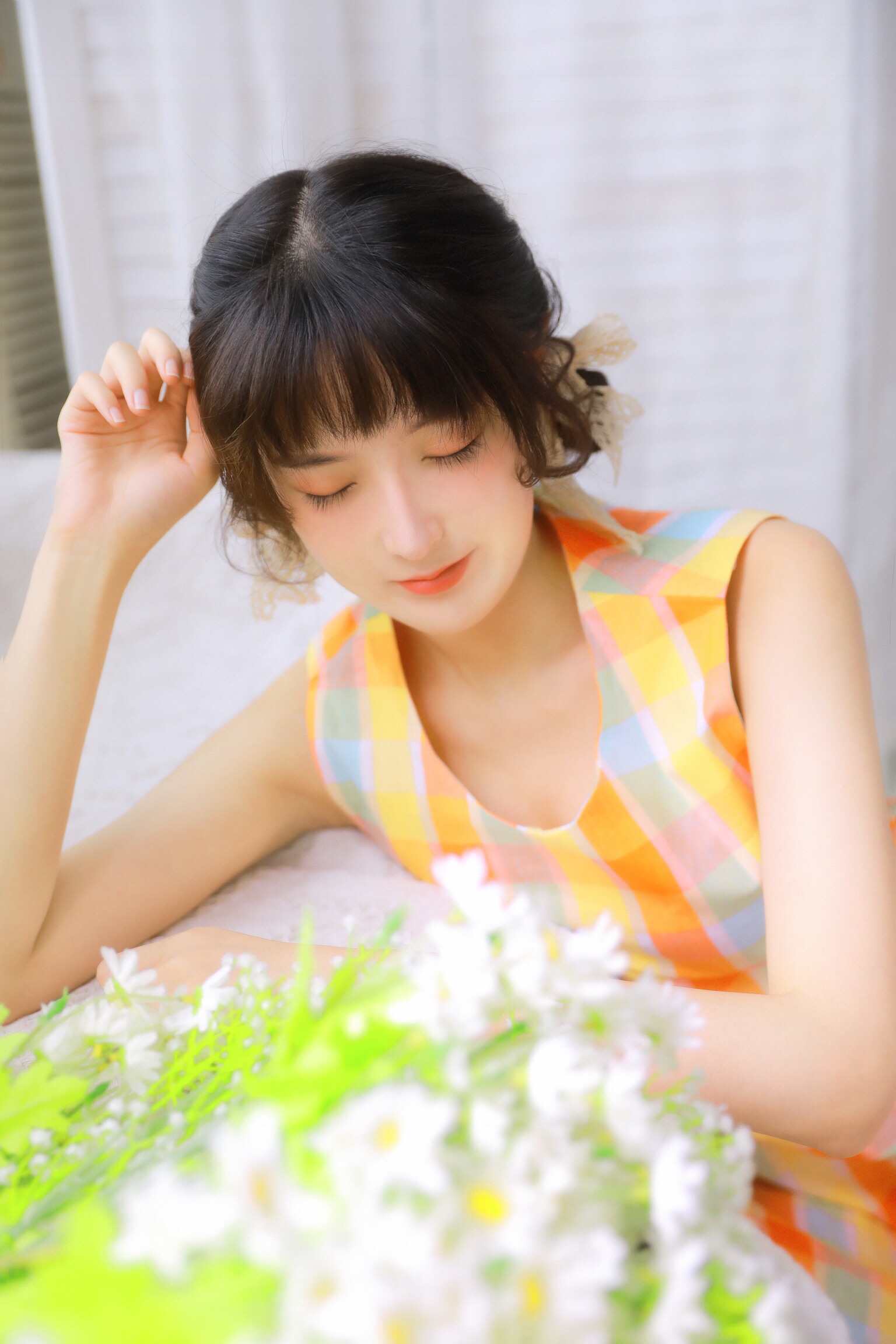 艺术摄影:彩虹色女孩,甜甜的笑容,甜甜的心!